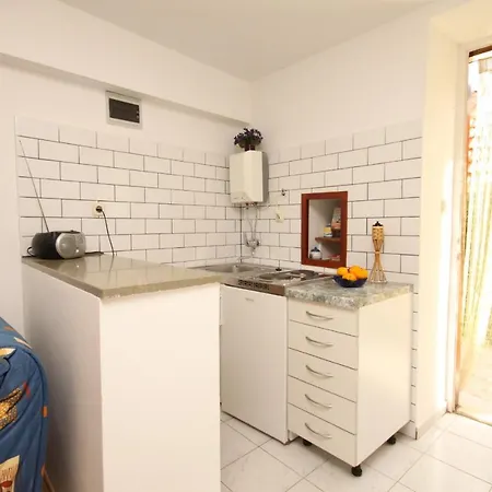 - 8916 Appartement *